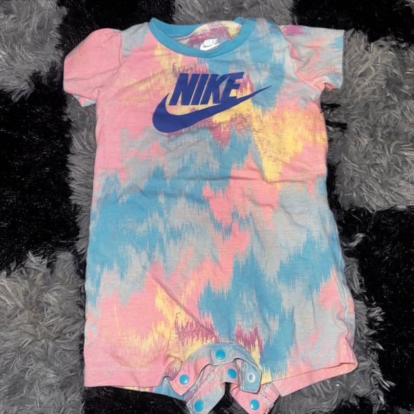 Nike Infant Girls Printed Club Romper Multi-Color Tie Dye 9 Months