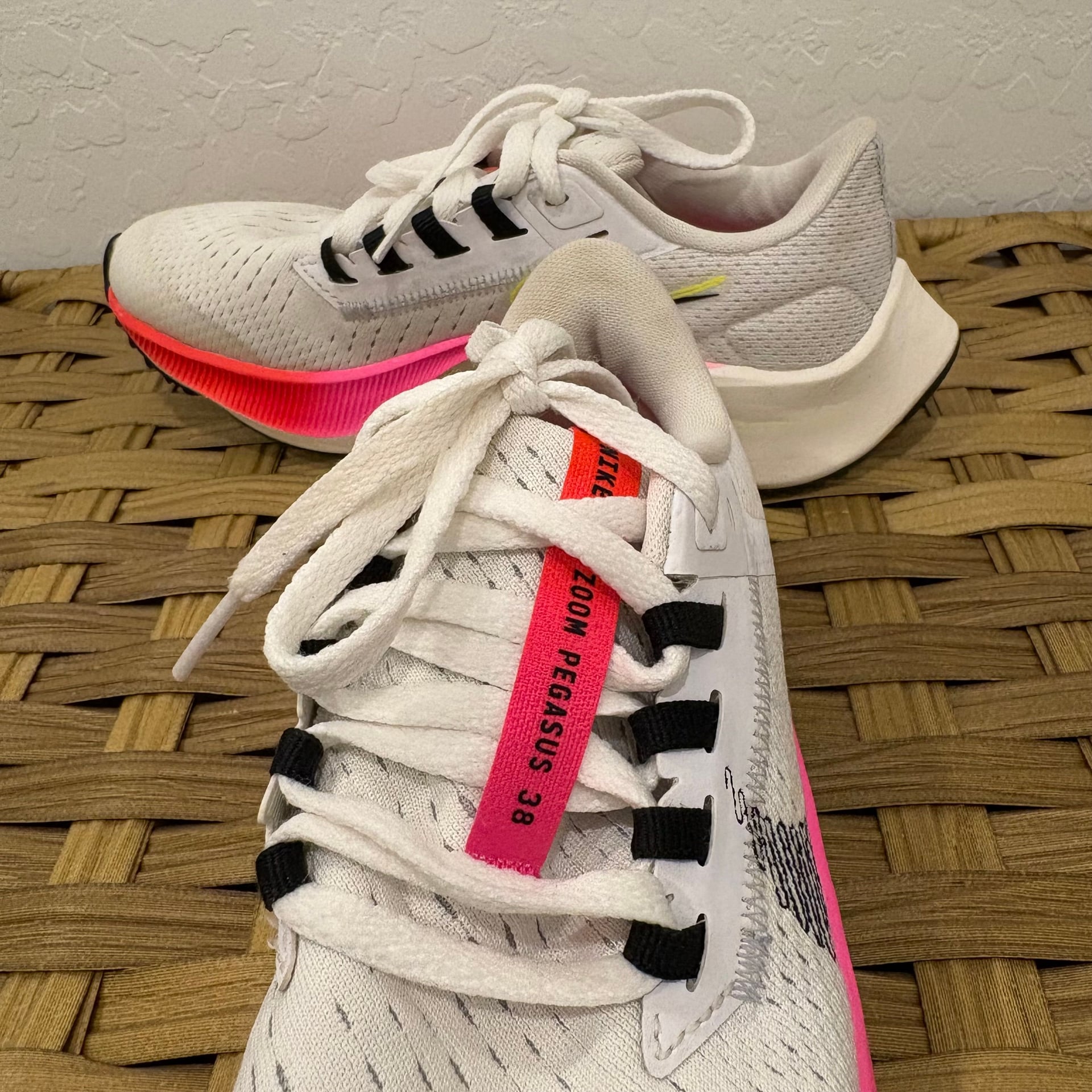 Nike Air Zoom Pegasus 38 Rawdacious Size 1Y DJ5557-100 7