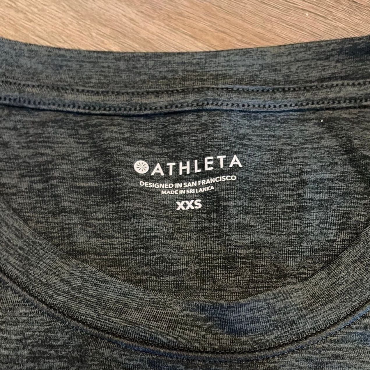 Athleta Uptempo Long Sleeve Tee in Charcoal Heather Grey with Thumbholes 3