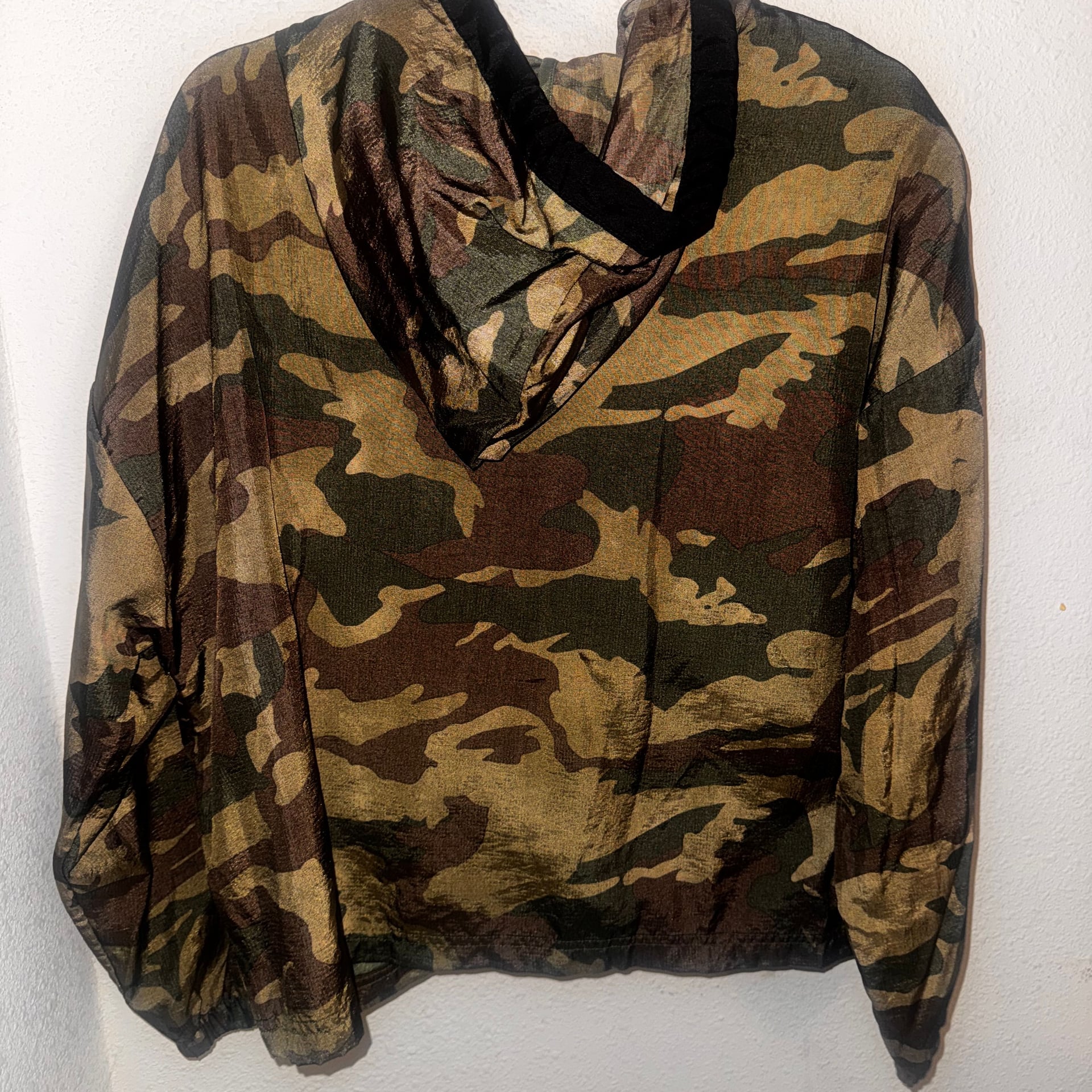 Adidas Originals Women's Camo Cropped Hooded Windbreaker Jacket ED5816 2
