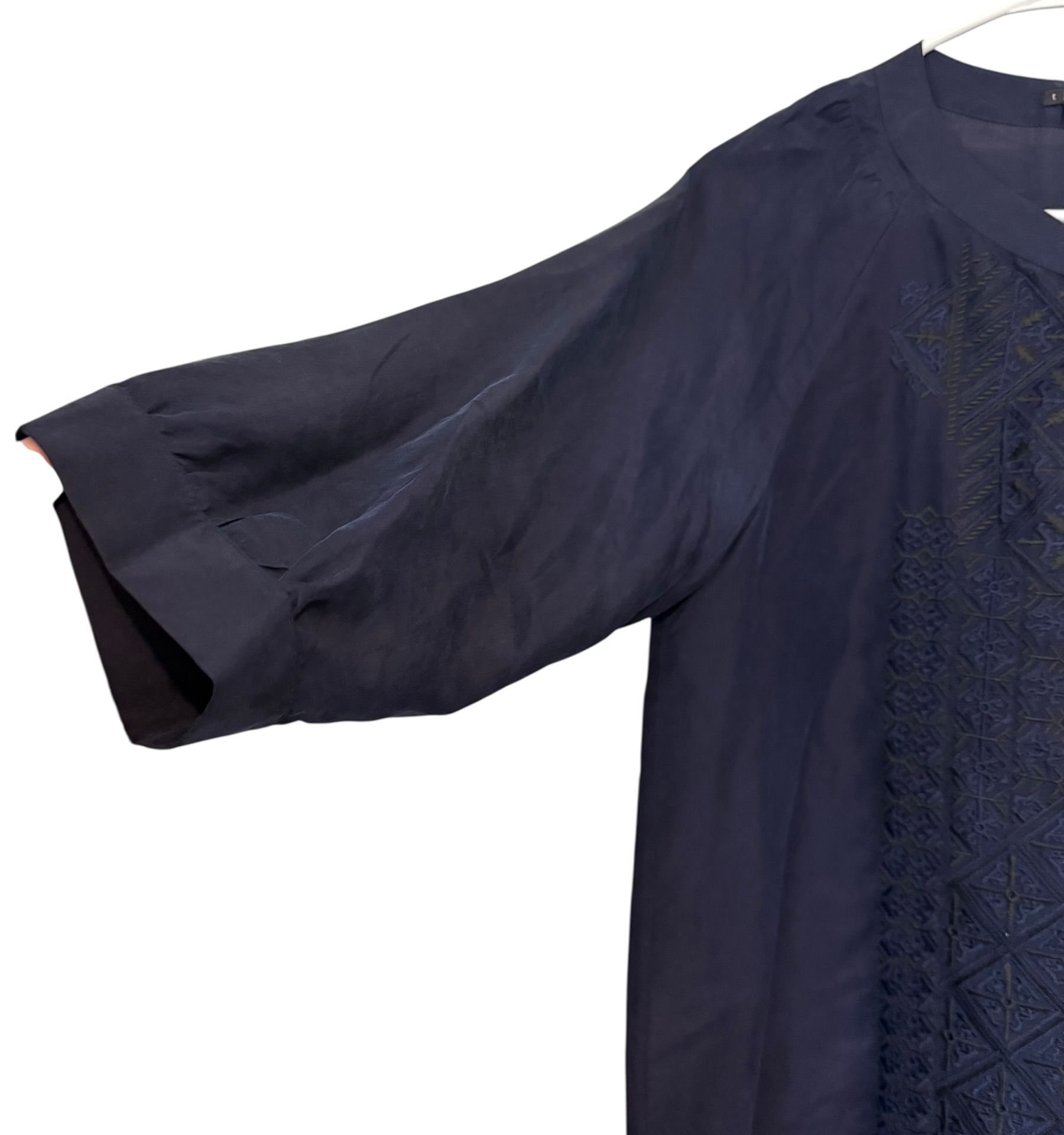 Theory Reiba 100% Silk Navy Blue Embroidered 3/4 Sleeve Tunic Blouse Medium 8