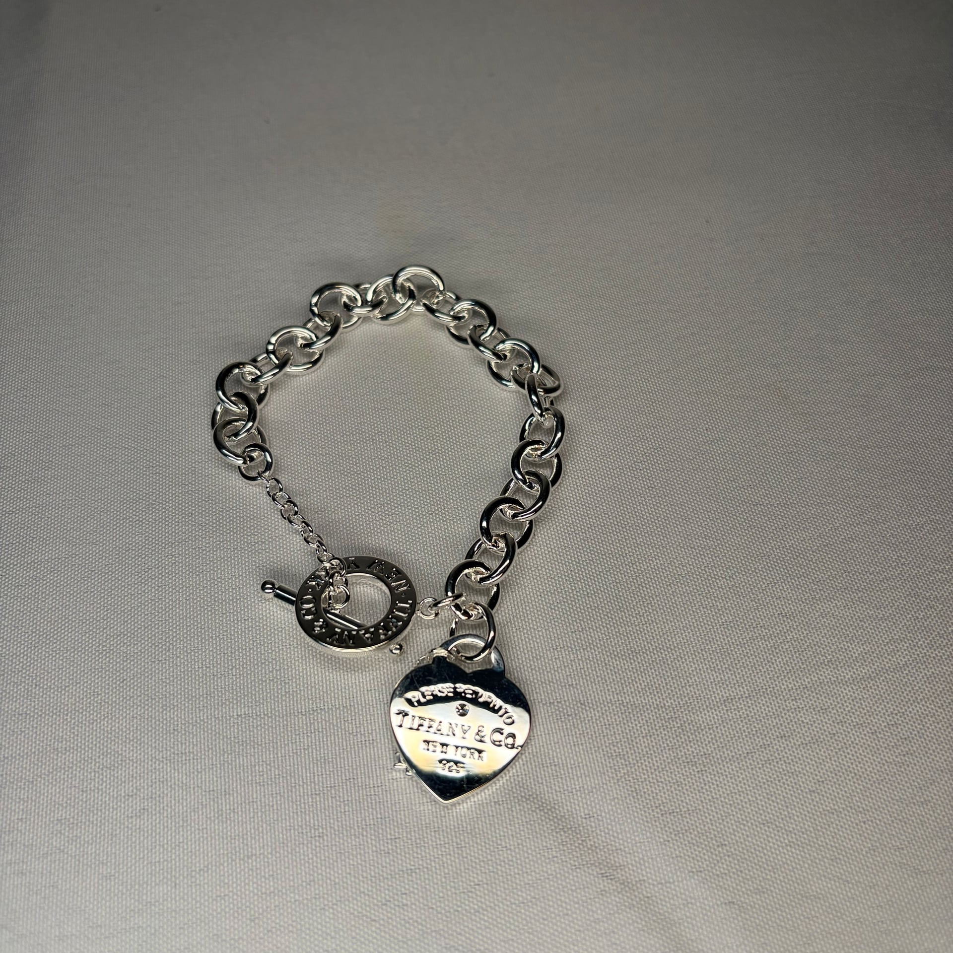 Elegant Heart Toggle Charm Bracelet 18 cm 4