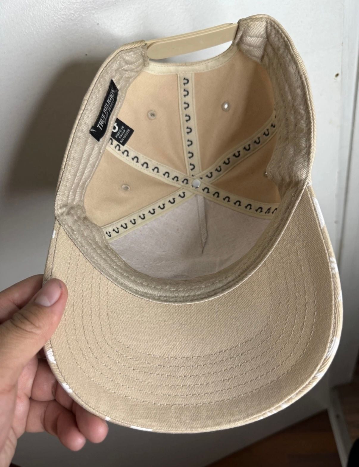Product thumbnail 6