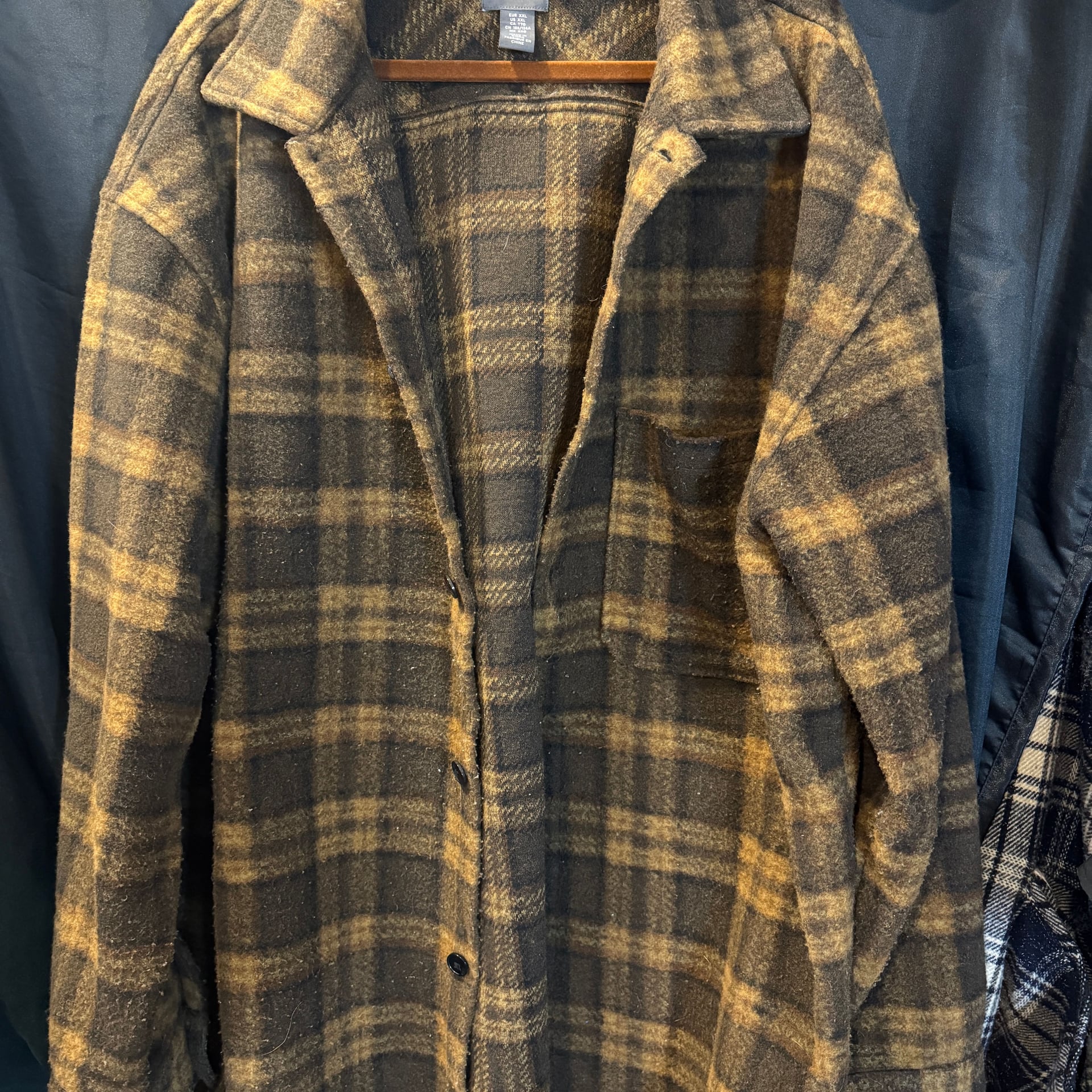 H&M brown flannel wool like material (Darker brown... 8