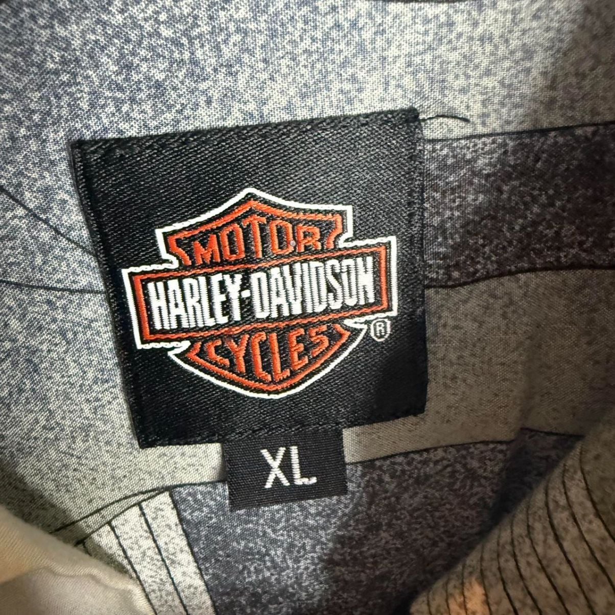 Vintage Harley-Davidson Metropolis MC Escher Style Motorcycle Print Rayon XL 3