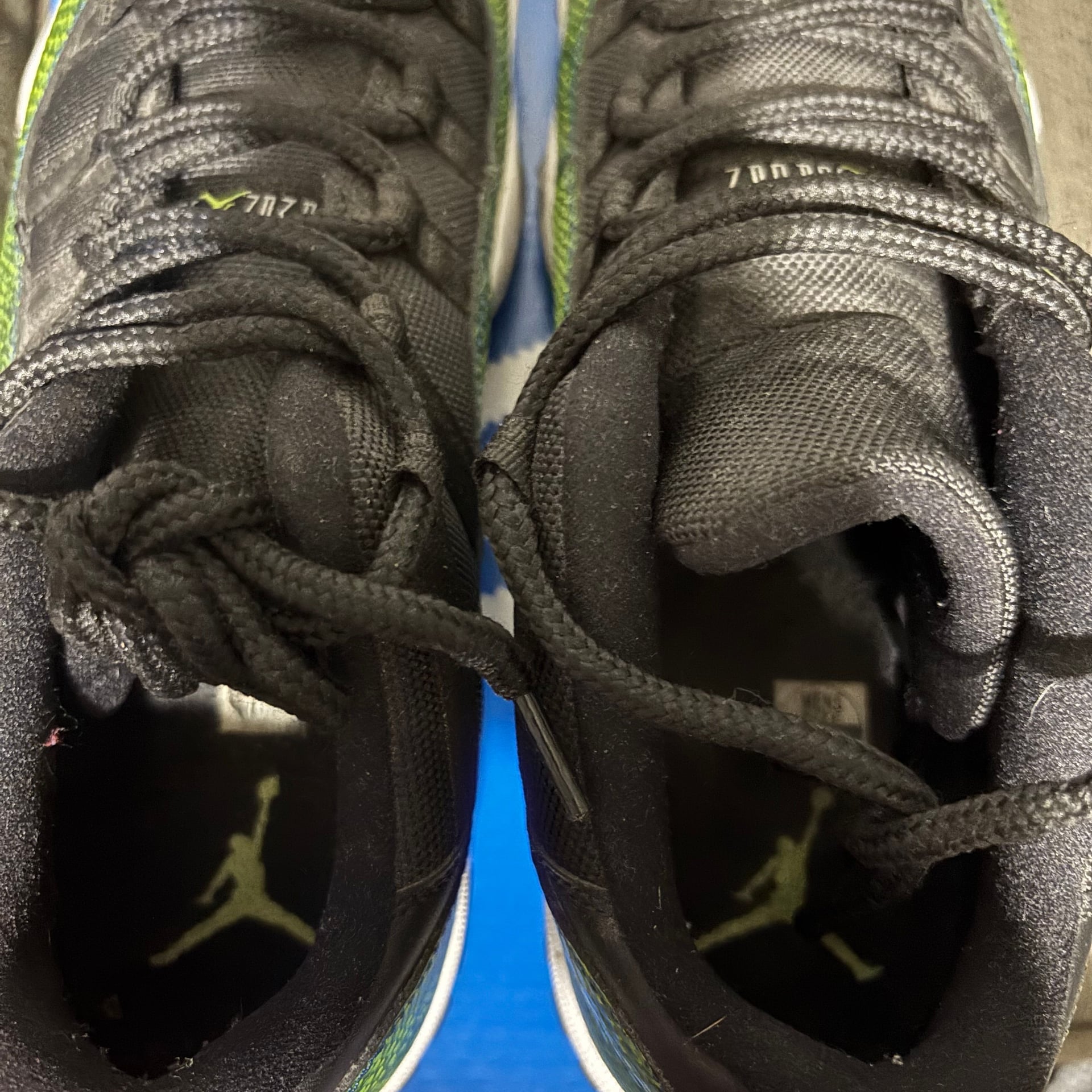 Nike Air Jordan 11 Retro Low Snake Men's Size 10.5 4