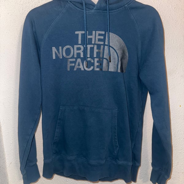 The North Face Women's Half Dome Pullover Hoodie in Mallard Blue XS