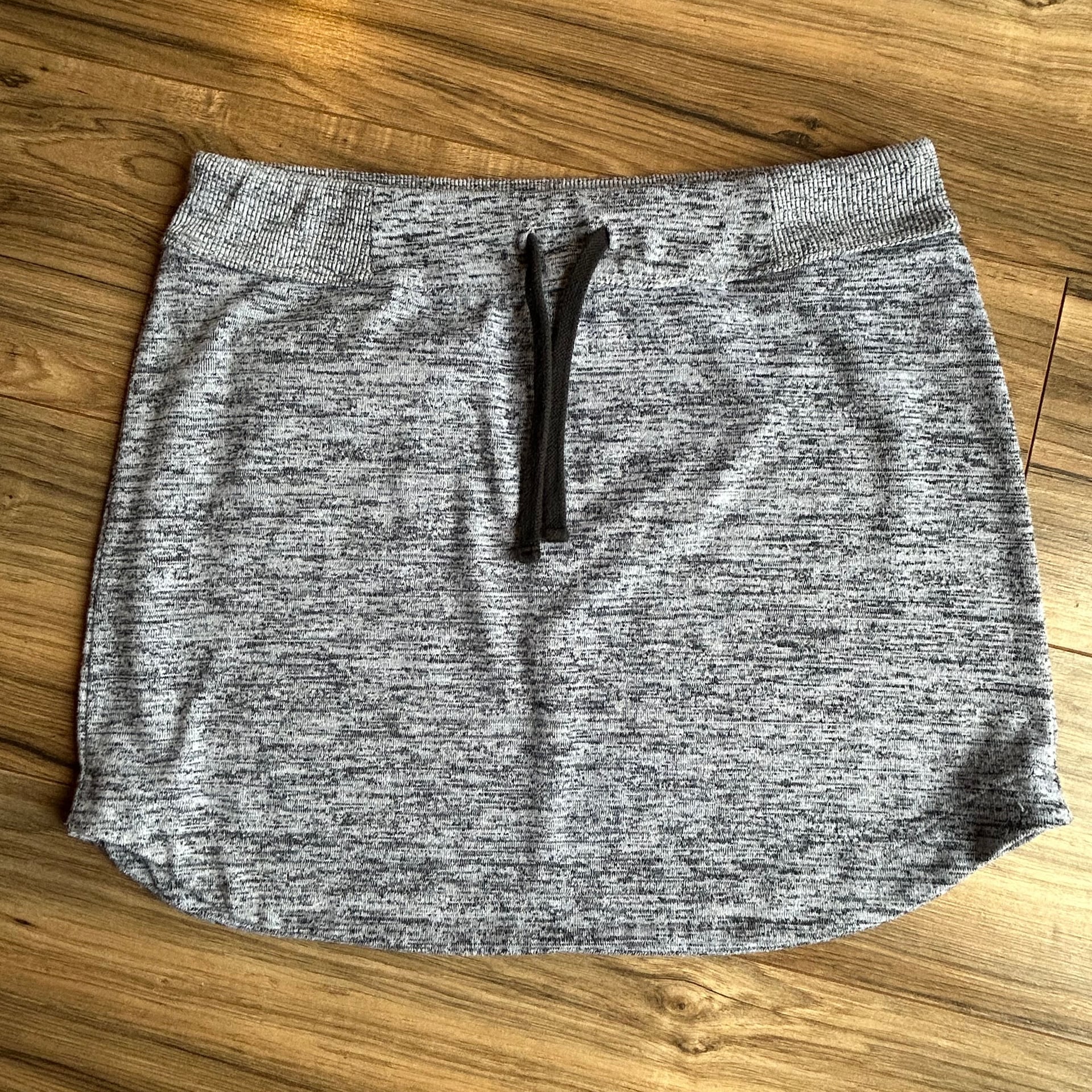 Athleta Womens Downplay Mini Skirt Heathered Gray Size Medium Activewear 1