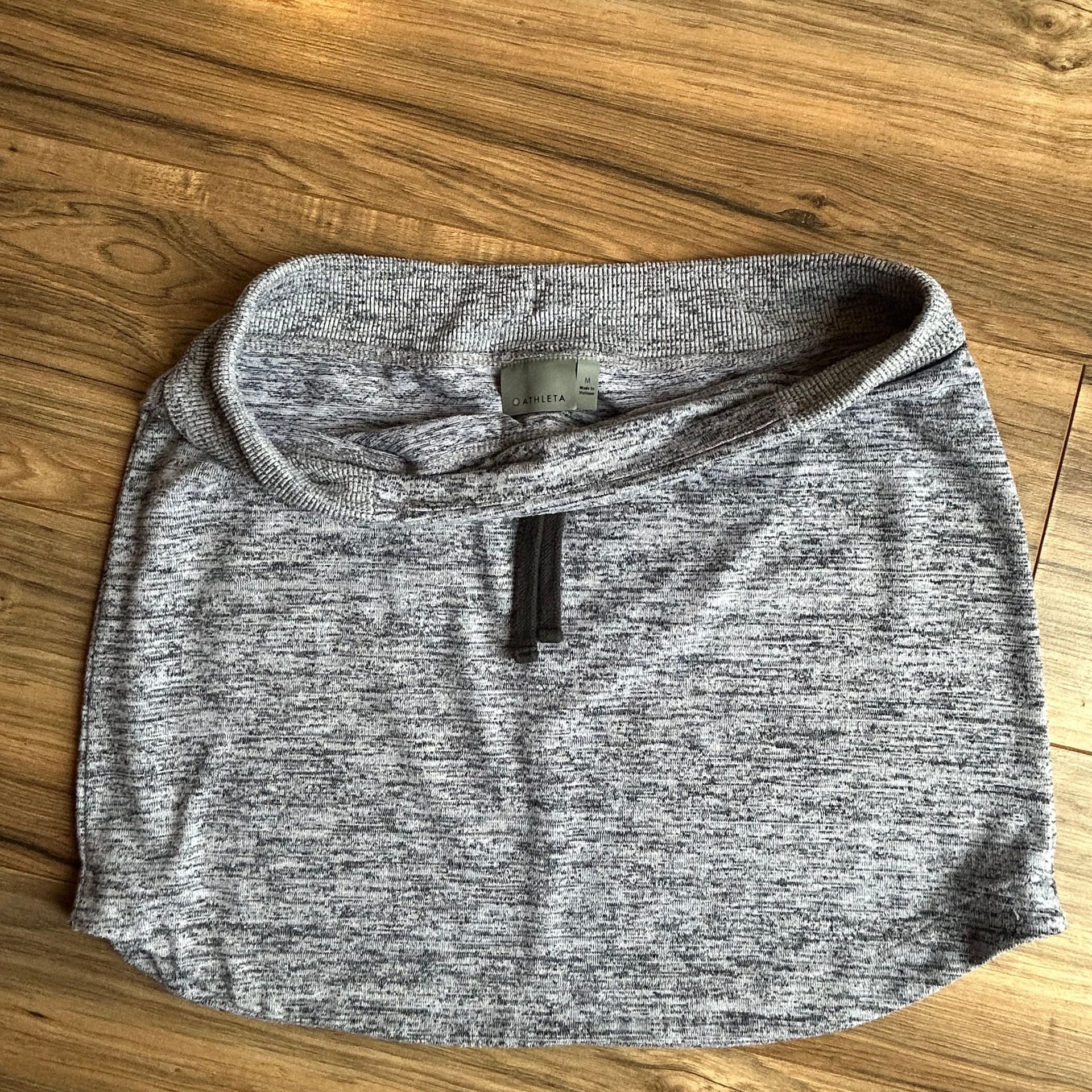 Athleta Womens Downplay Mini Skirt Heathered Gray Size Medium Activewear 3