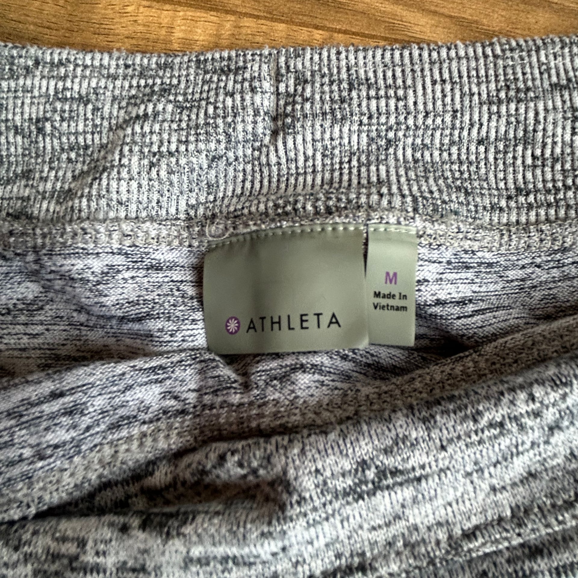 Athleta Womens Downplay Mini Skirt Heathered Gray Size Medium Activewear 4