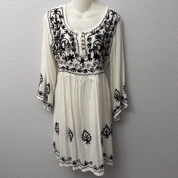 Riviera Sun Tunic Resort Dress-Black and cream