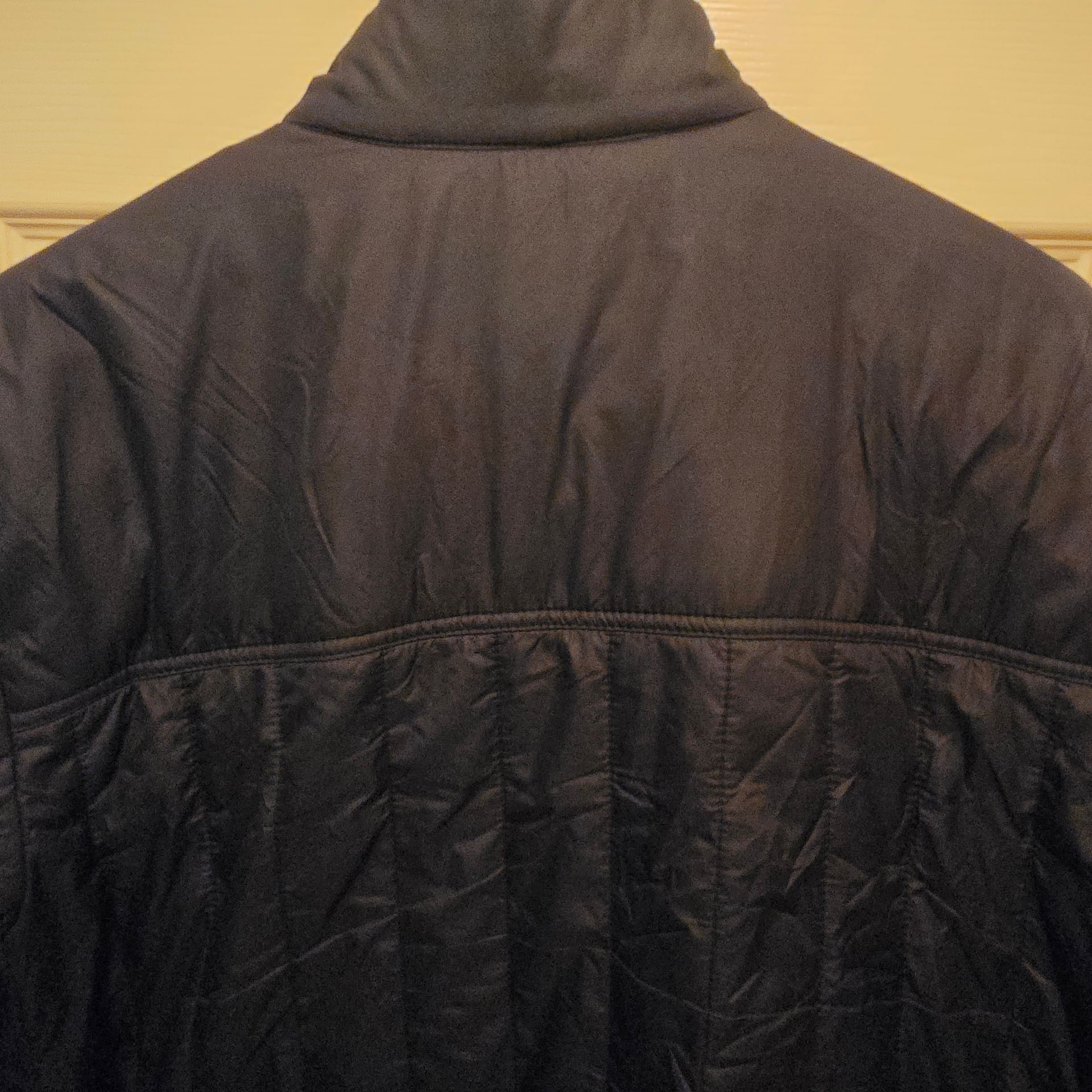 Filson Ultralight Quilted Jacket Size Medium-Raven (blk/gry) 5