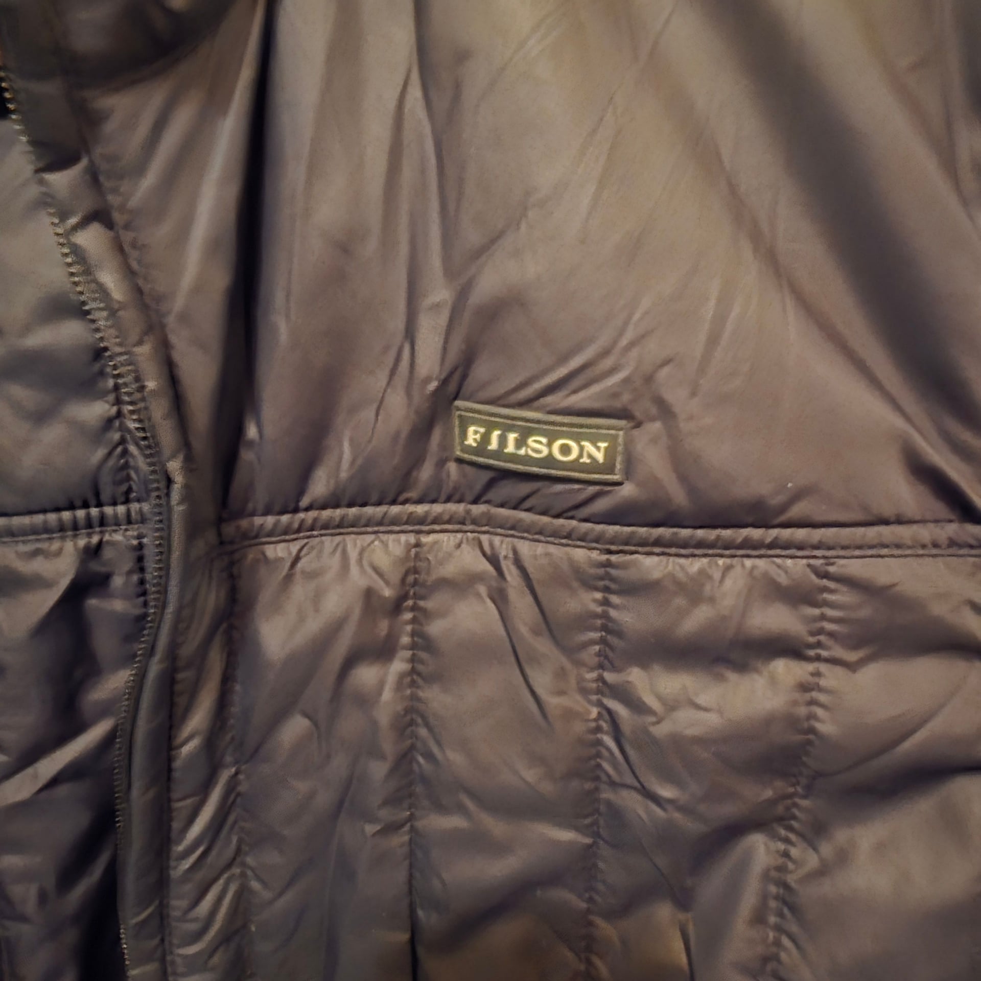 Filson Ultralight Quilted Jacket Size Medium-Raven (blk/gry) 6