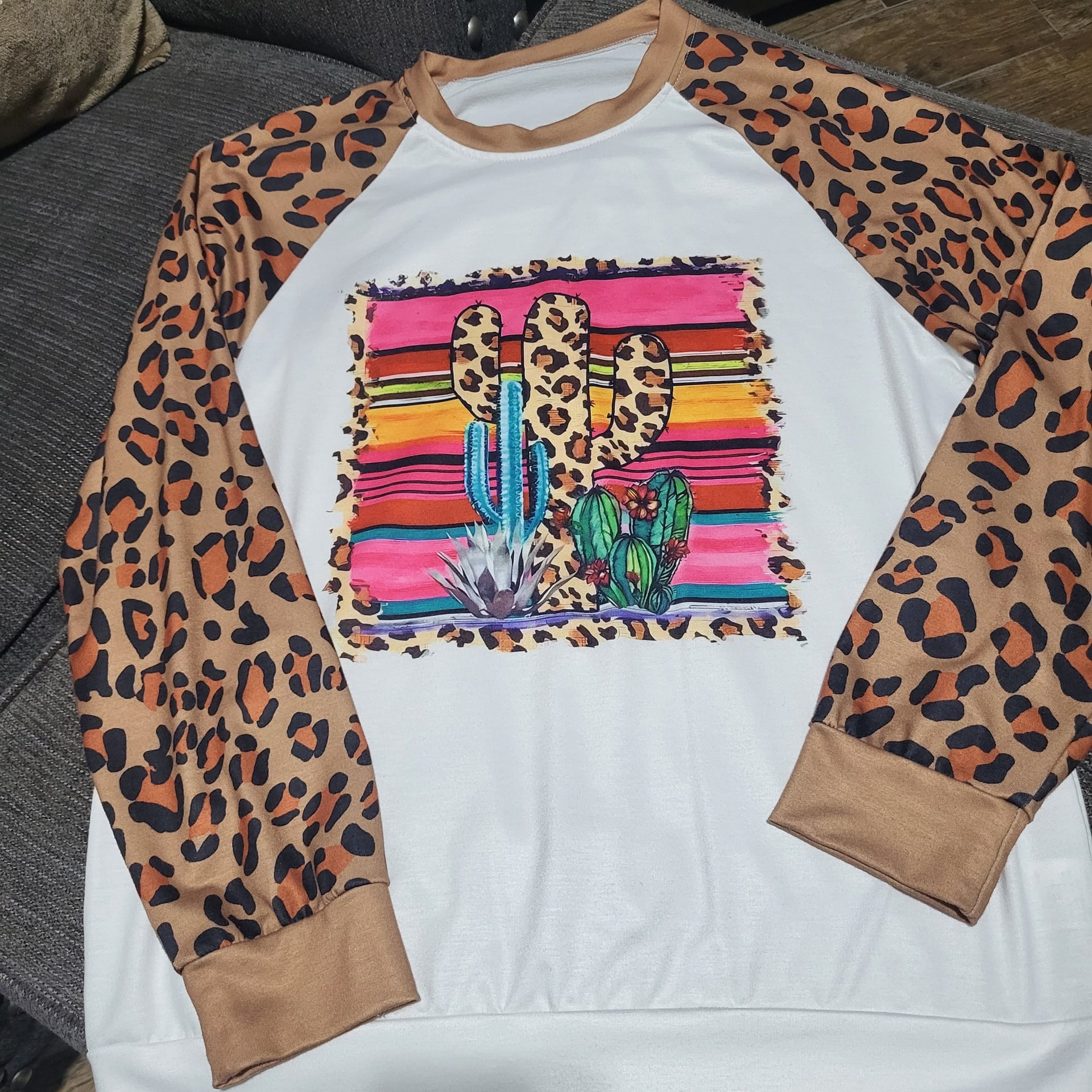 Women's pullover sweatshirt - western ethnic style vintage print top 2