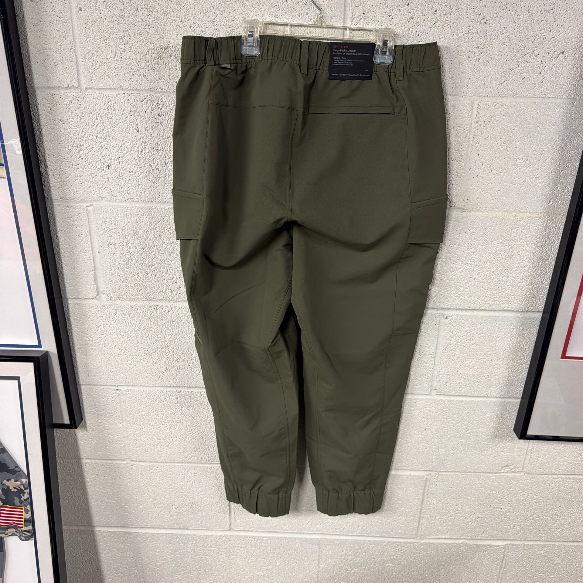 Lululemon Cargo Pocket Jogger Relaxed Tapered Fit in Army Green 3