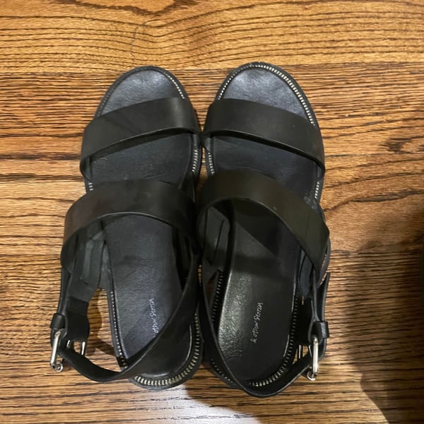 & Other Stories Black Leather Diagonal Slingback Sandals