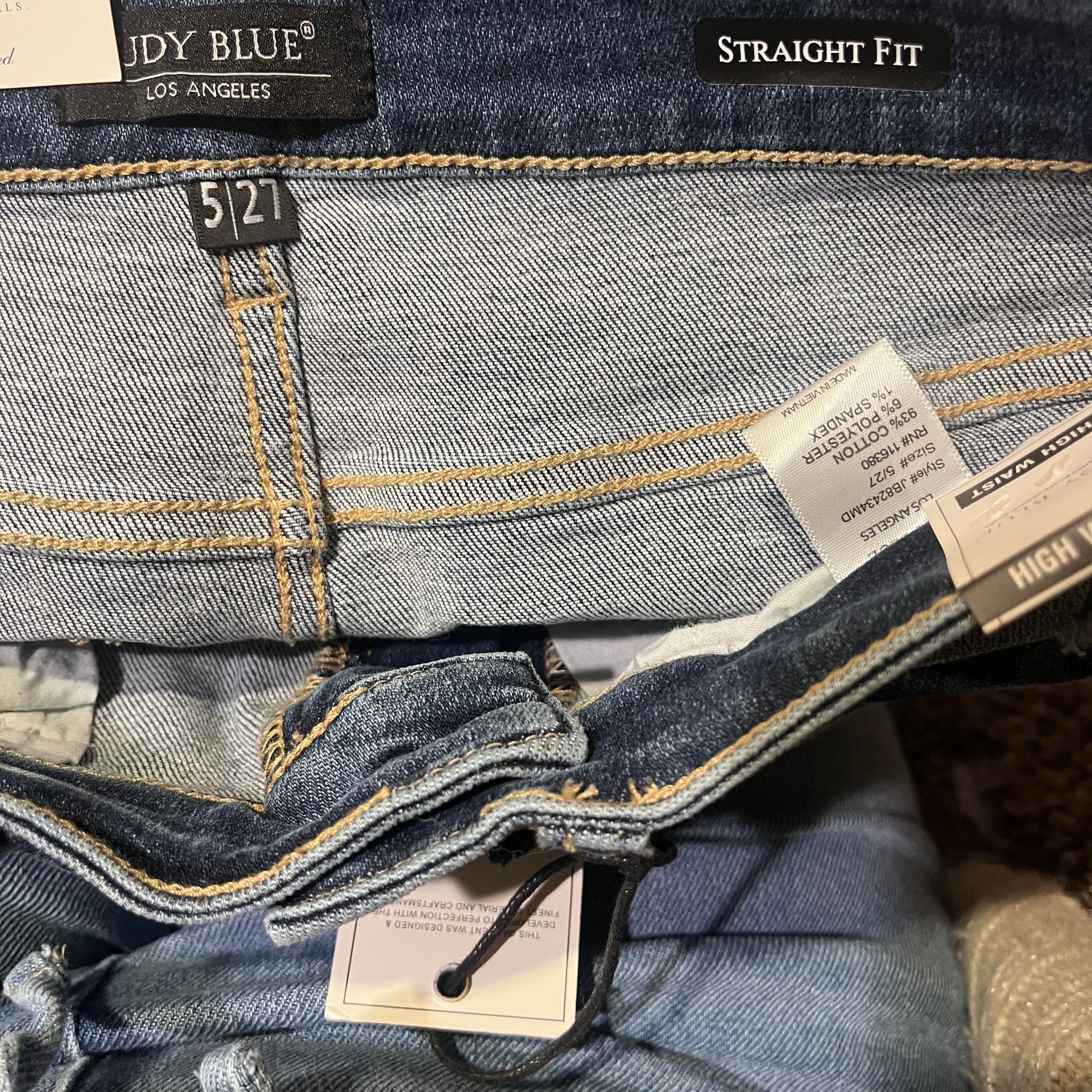 New With Tag Judy Blue Distressed hHigh Waisted Denim Jeans Size 5 5