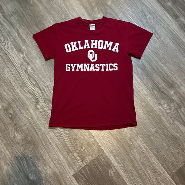 Gildan Oklahoma Sooners Gymnastics Crimson Graphic T-Shirt