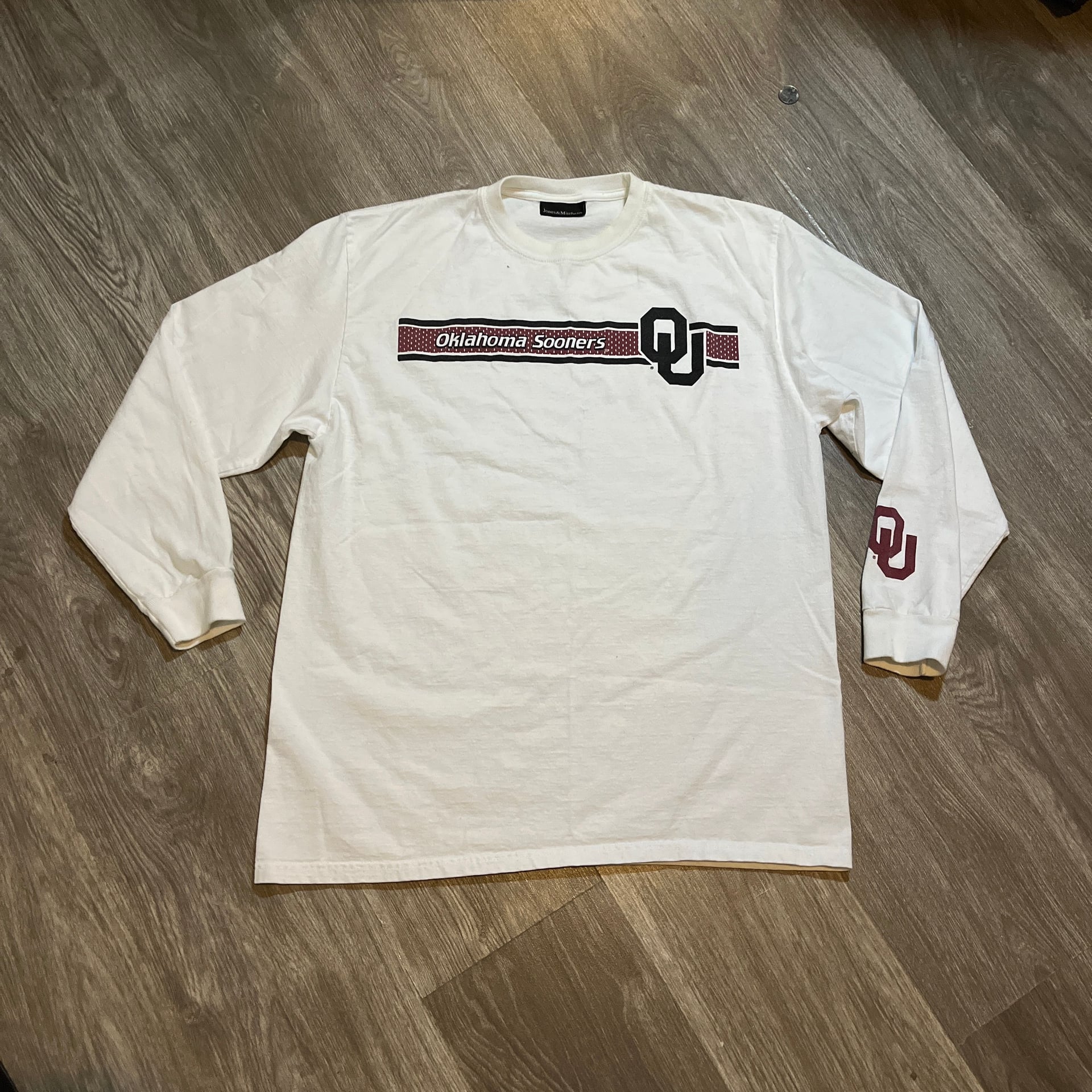 Jones & Mitchell Oklahoma Sooners White Long Sleeve Graphic T-Shirt 1