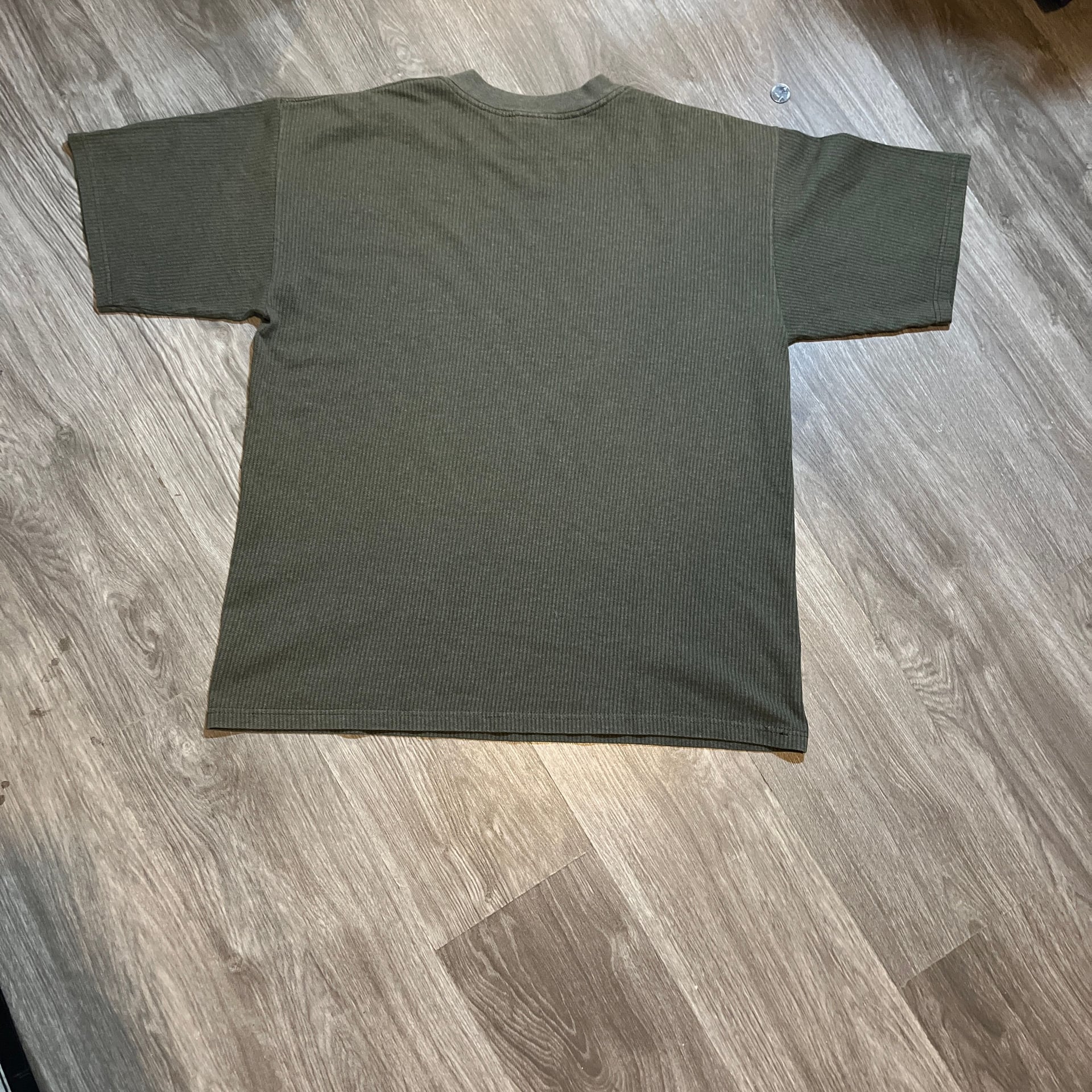 Vintage Nike Ribbed Texture Center Swoosh T-Shirt Olive Green XXL 3