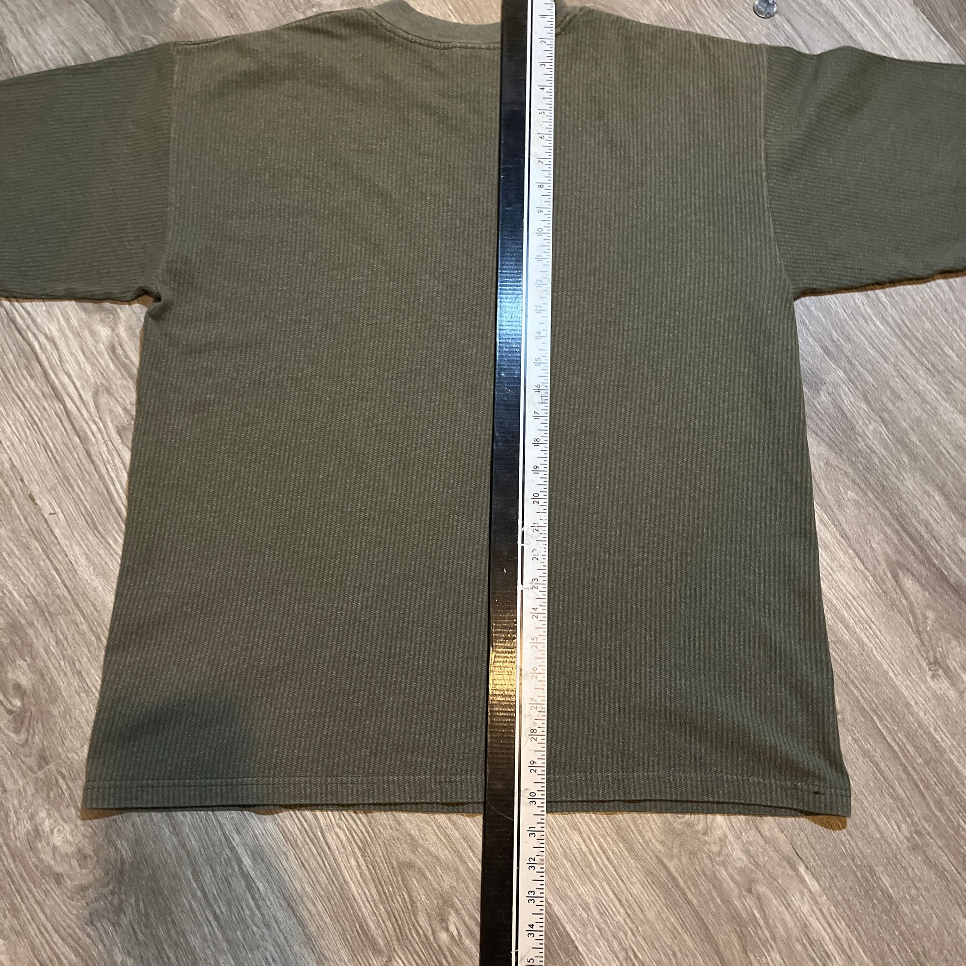 Vintage Nike Ribbed Texture Center Swoosh T-Shirt Olive Green XXL 4