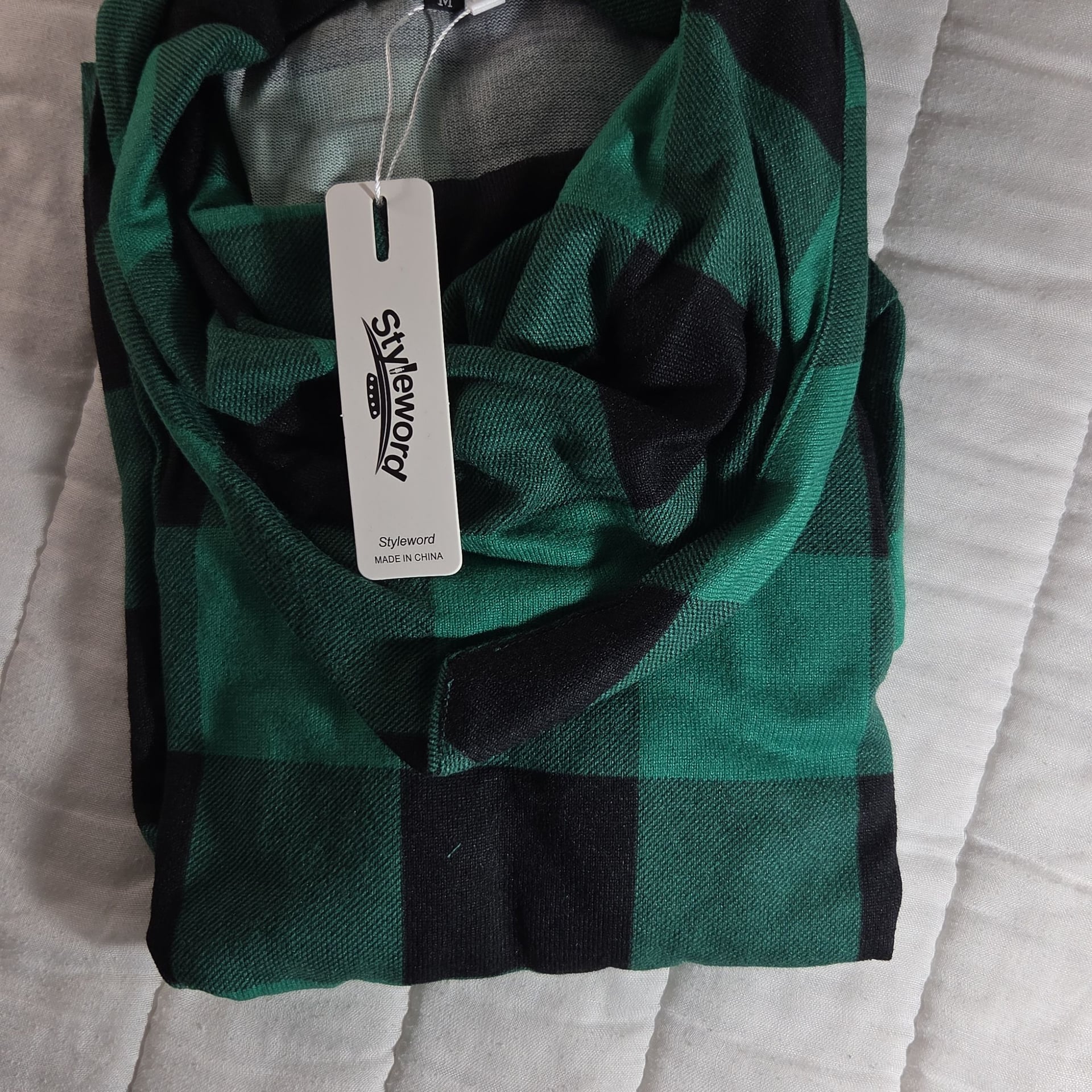 Styleword Women's Green and Black Buffalo Plaid Long Sleeve Cowl Neck Tunic Top 1