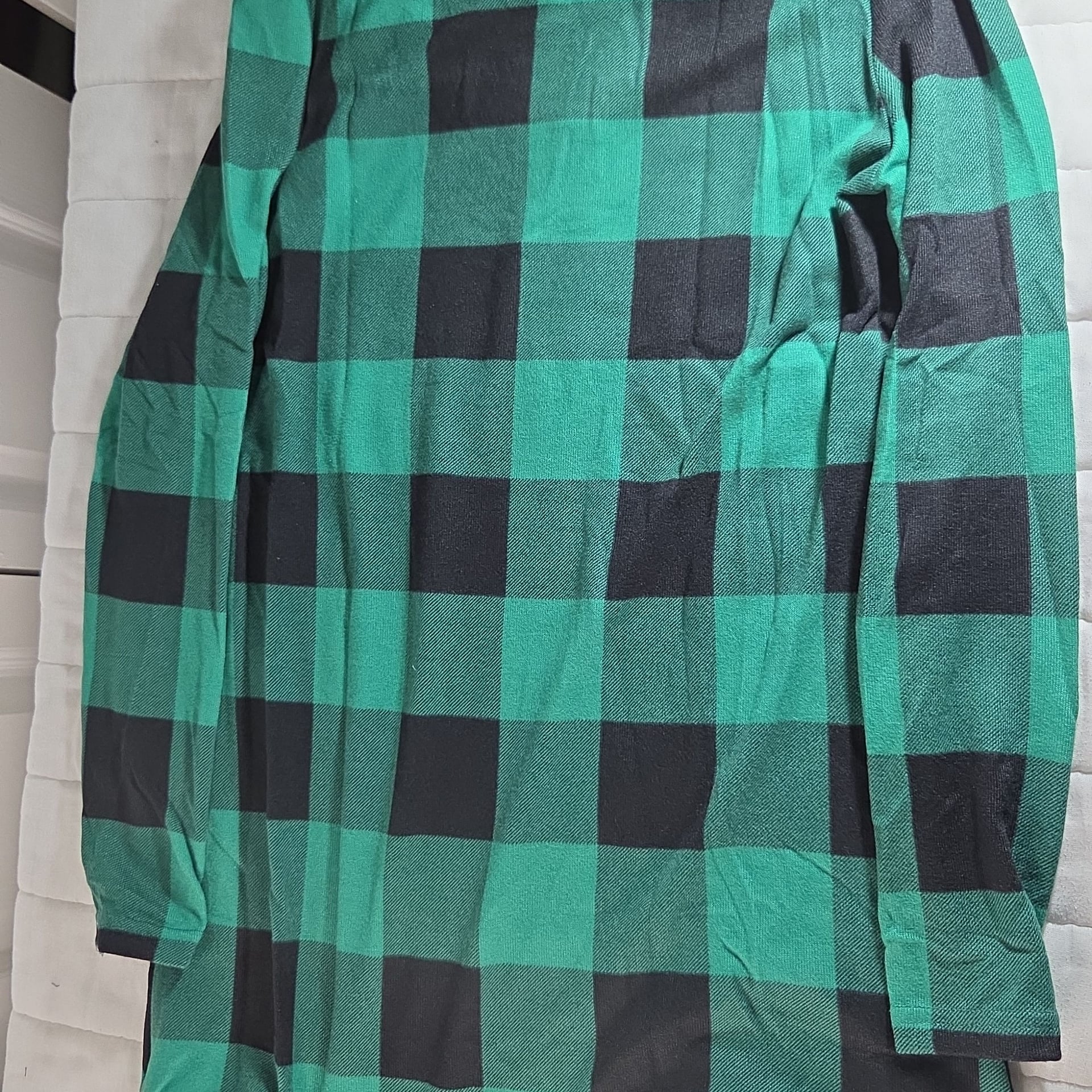 Styleword Women's Green and Black Buffalo Plaid Long Sleeve Cowl Neck Tunic Top 5