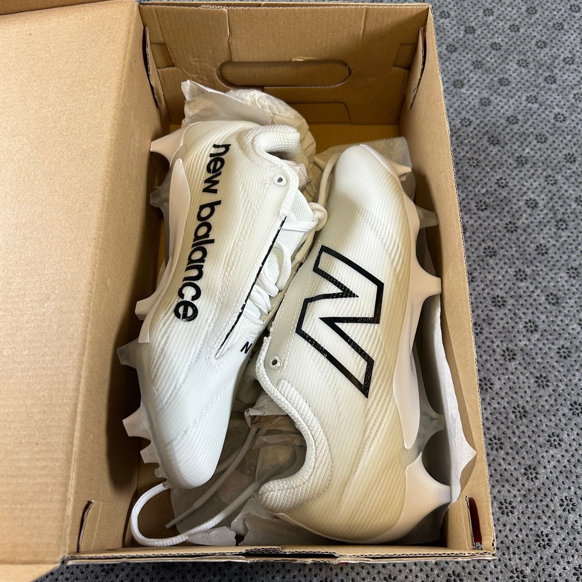 New Balance Burn X3 Lacrosse Cleats - White/Black - Size 5.5 6