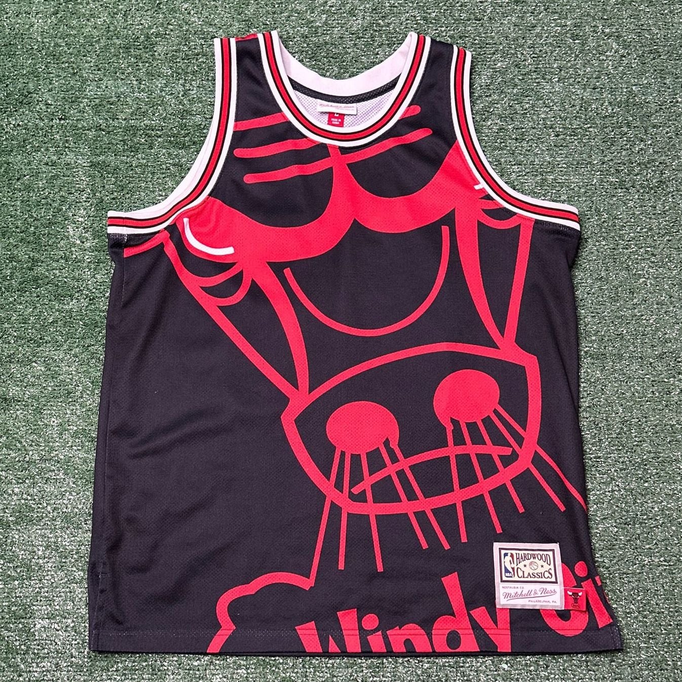 Mens Mitchell & Ness NBA Big Face Jersey Chicago Bulls size Large fits like a Medium 2
