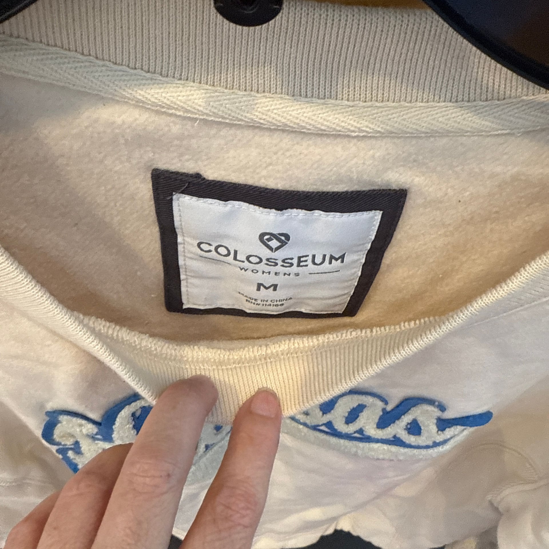 Colosseum Women's Kansas Jayhawks Cream sweatshirt  11