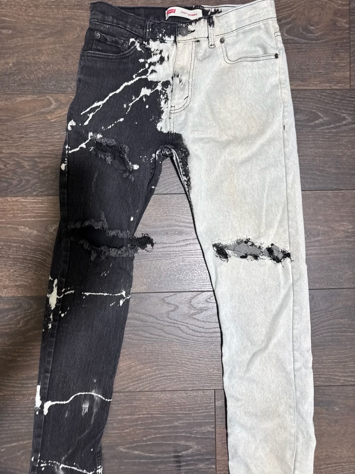 Levi's 510 Skinny Ripped Custom Bleach Distressed Denim Jeans 18 Red. Youth 10