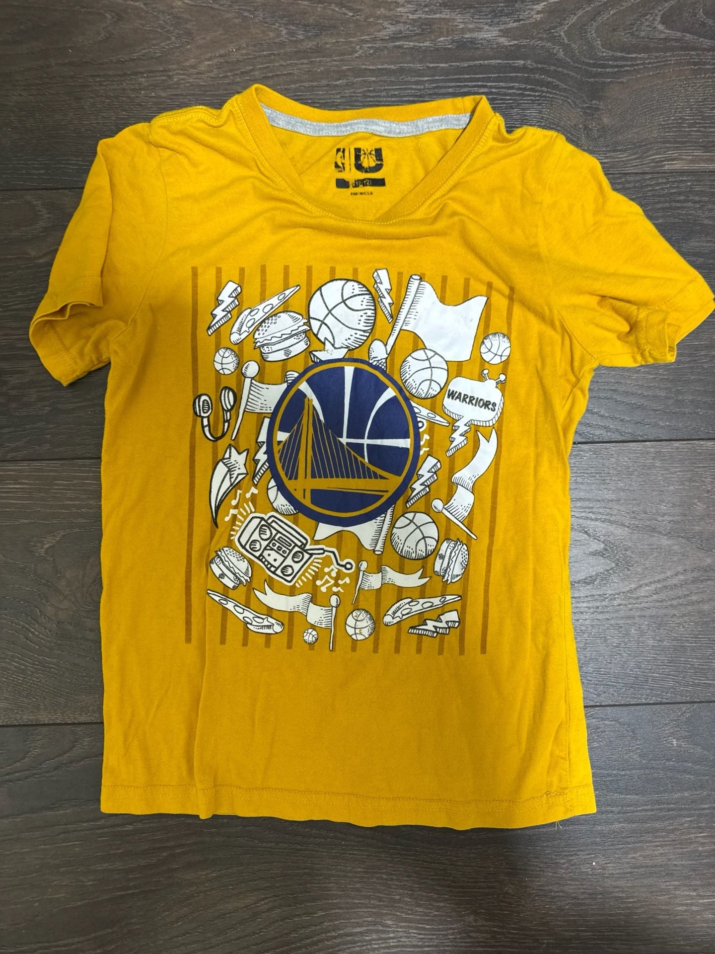 Youth L Golden State Warriors Youth Yellow Doodle Graphic Basketball T-Shirt 9
