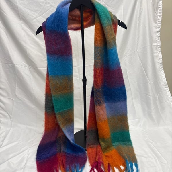 BCBG Buffalo Check Blanket Wrap Scarf