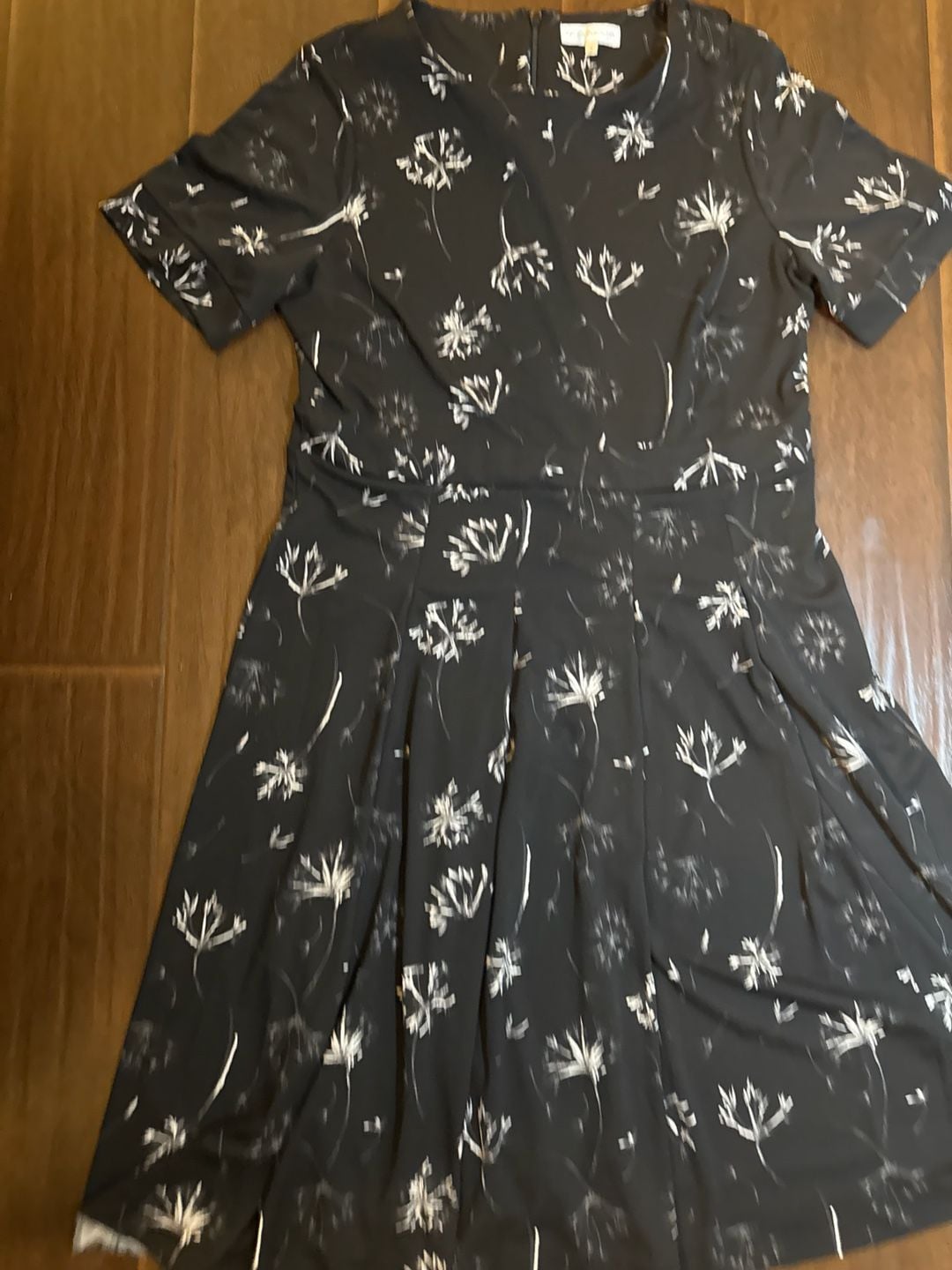 RJR John Rocha Black and White Floral Dandelion Print Fit & Flare Dress 4