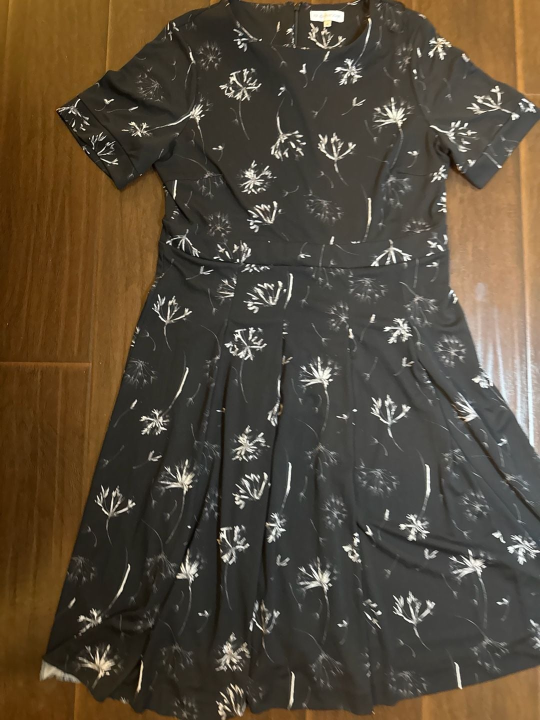RJR John Rocha Black and White Floral Dandelion Print Fit & Flare Dress 7