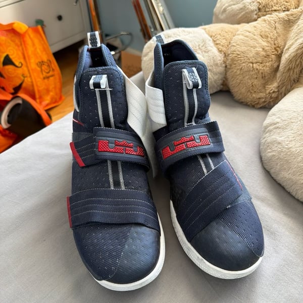 Nike 2016 LeBron Soldier 10 USA Size 12 Obsidian/White/ Uni-Red 844378-416