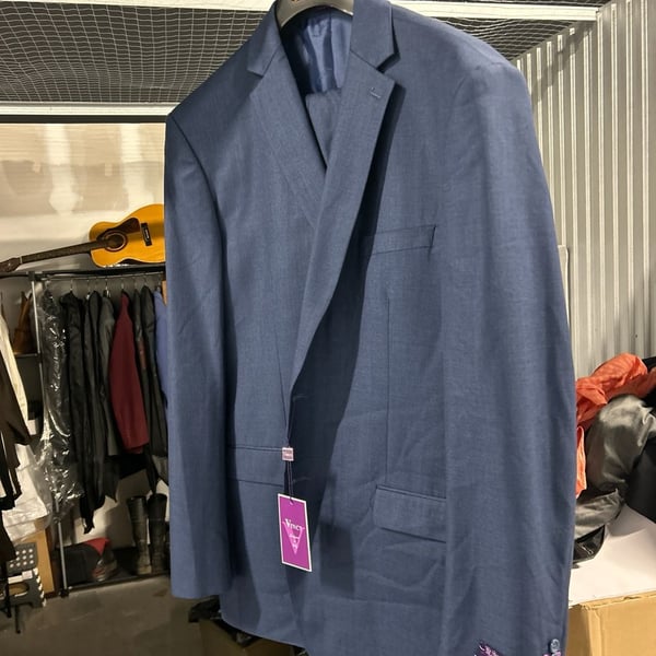 NWT Vinci Men's Blue Super 150's Two-Piece Suit - Size 48L
