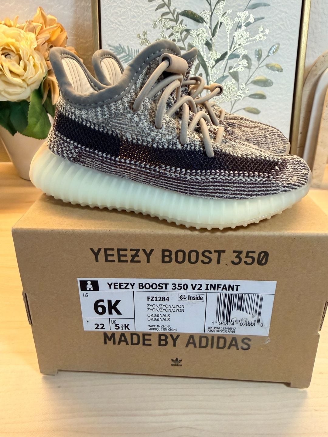 Adidas Yeezy Boost 350 V2 Infant Zyon Sneakers, Size 6K - FZ1284 2
