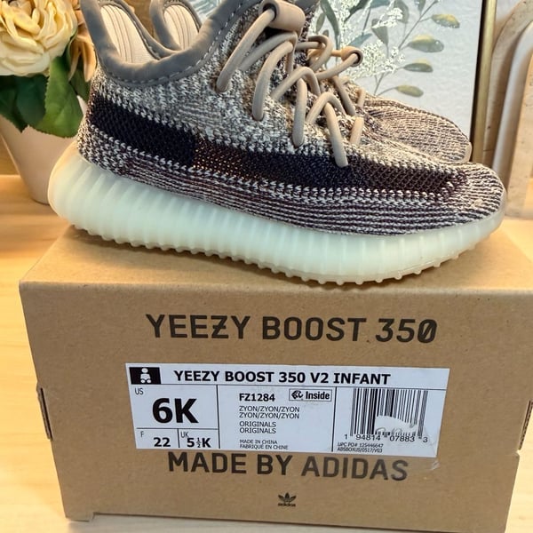 Adidas Yeezy Boost 350 V2 Infant Zyon Sneakers, Size 6K - FZ1284