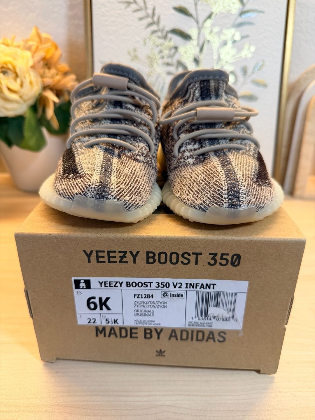 Adidas Yeezy Boost 350 V2 Infant Zyon Sneakers, Size 6K - FZ1284 3