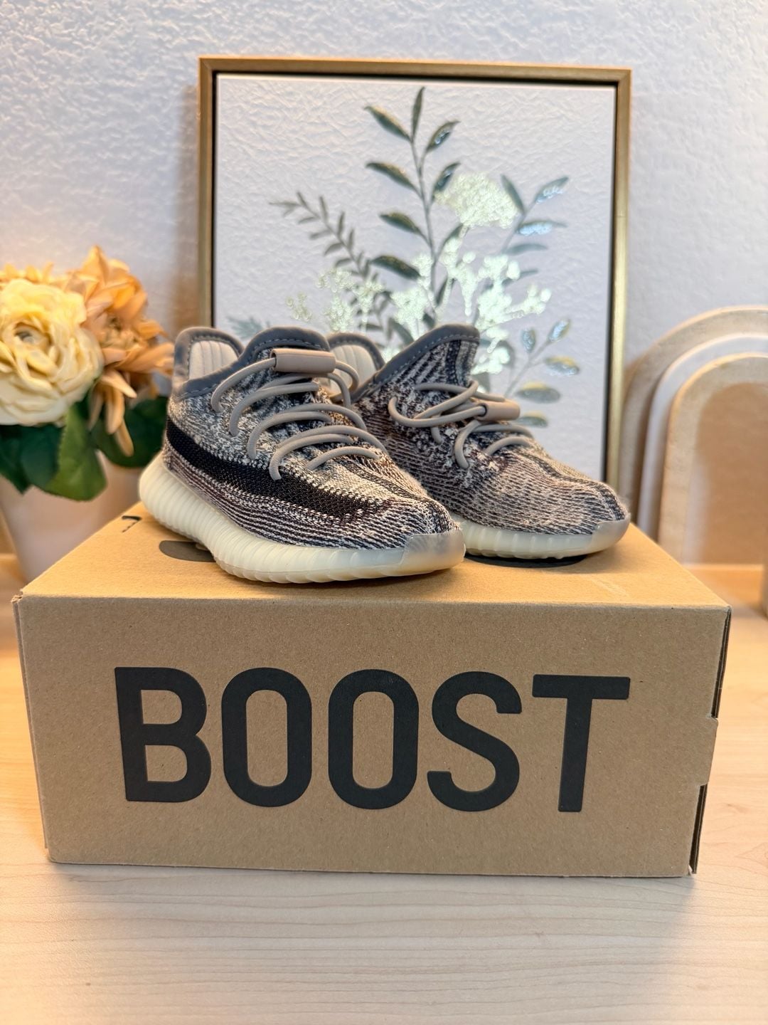 Adidas Yeezy Boost 350 V2 Infant Zyon Sneakers, Size 6K - FZ1284 8