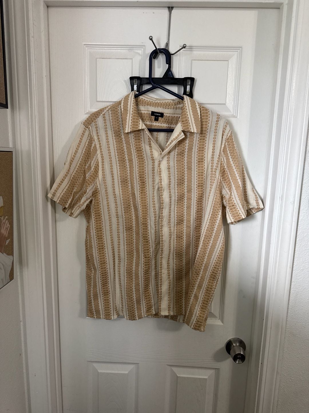 Express Textured Embroidered Striped Short Sleeve Camp Collar Shirt 2