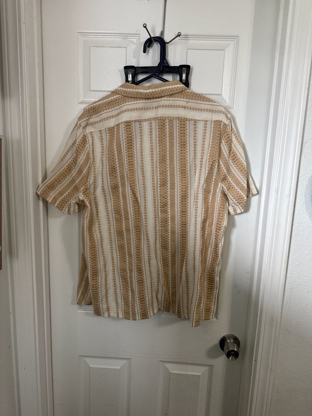 Express Textured Embroidered Striped Short Sleeve Camp Collar Shirt 4
