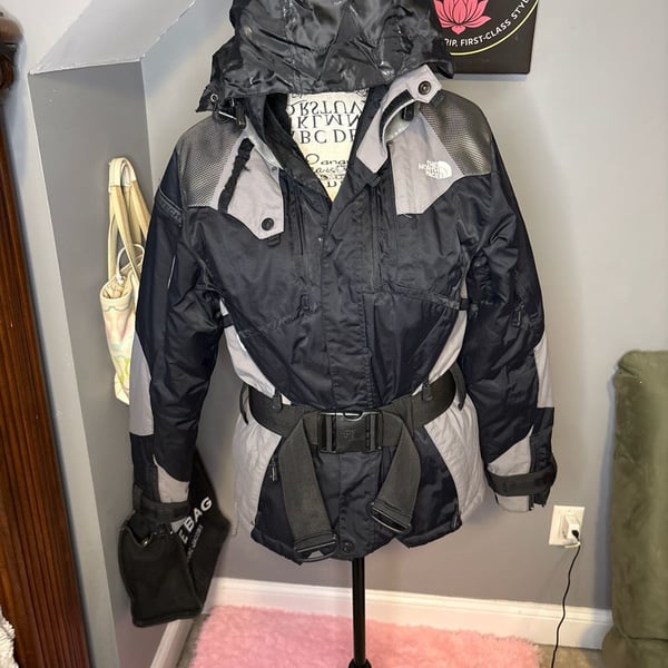 The North Face Steep Tech Natasha Fall 2008 Size S Womens No zipper