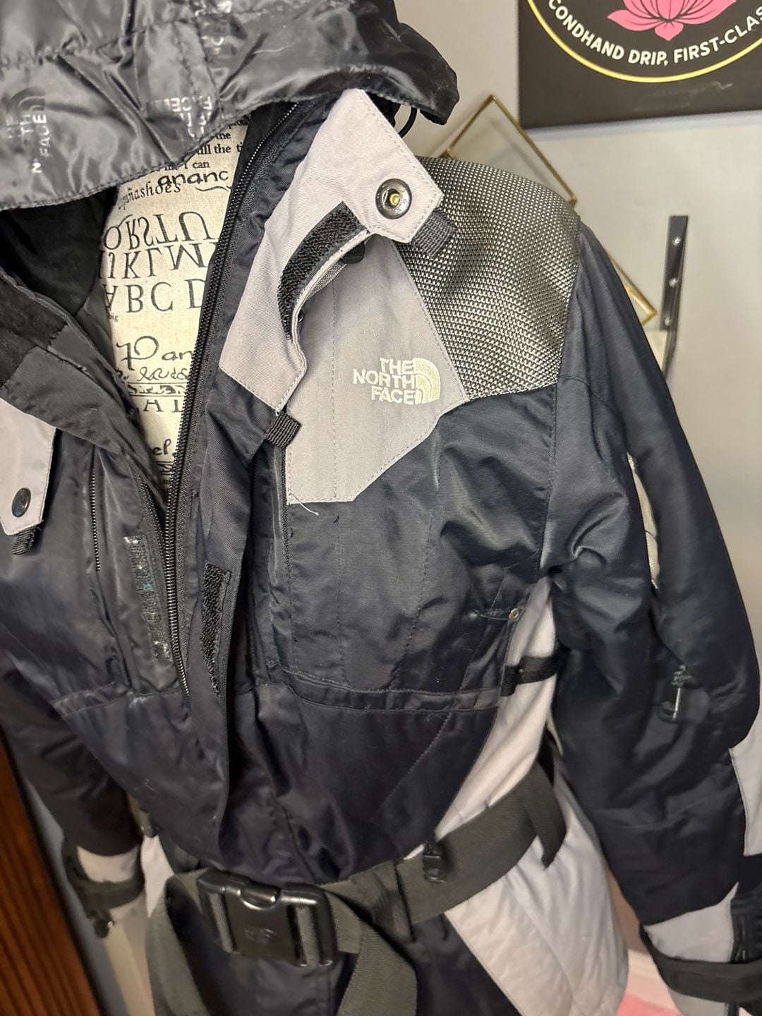 The North Face Steep Tech Natasha Fall 2008 Size S Womens No zipper 6