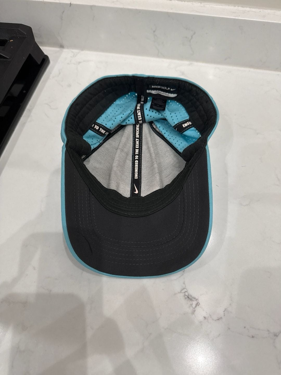 Nike Legacy91 Blue Golf Hat Cap One Size small/Medium 5