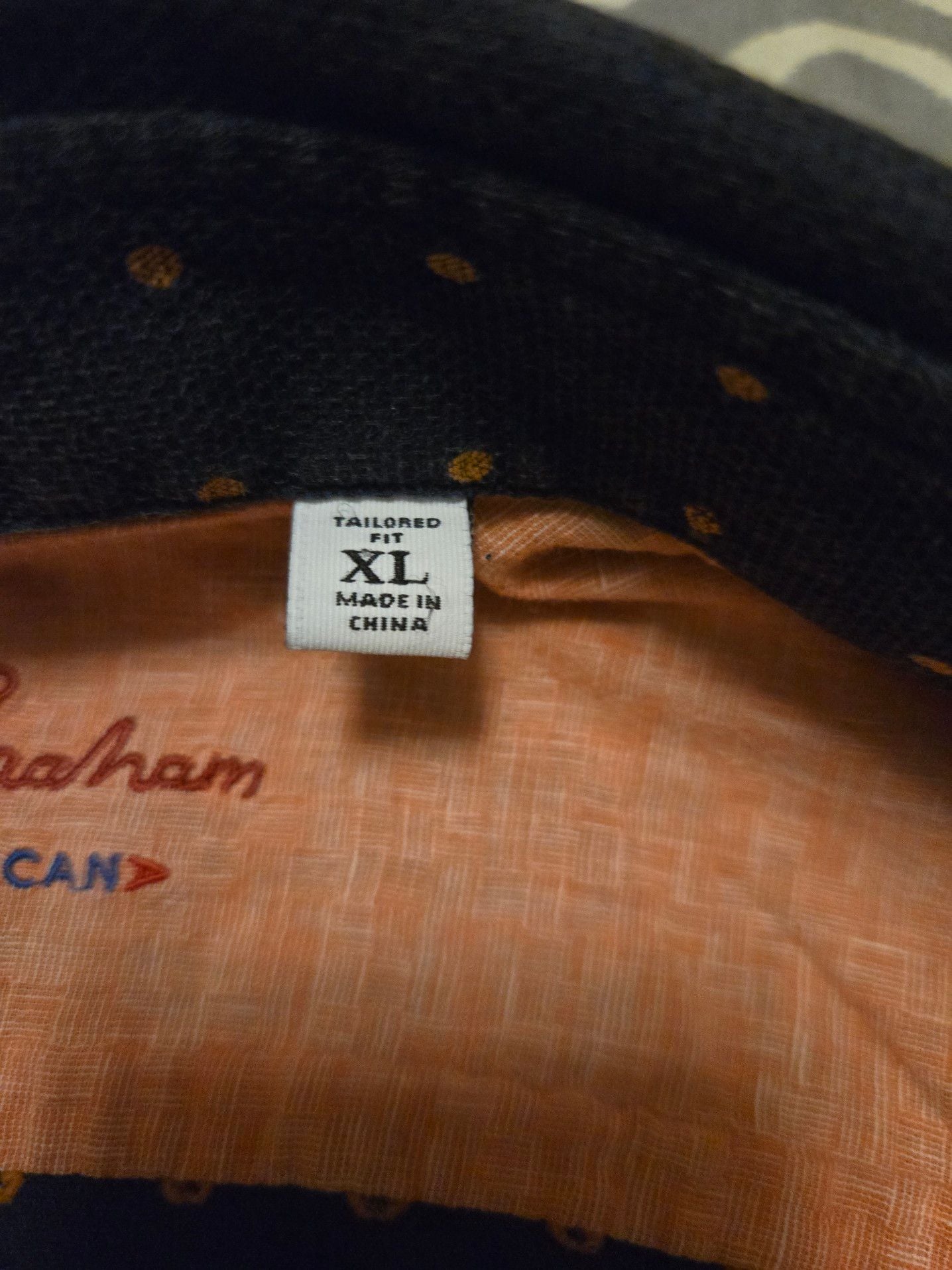 Robert Graham Modern American XL Short Sleeve Button-Down Navy Polka Dot Shirt
5