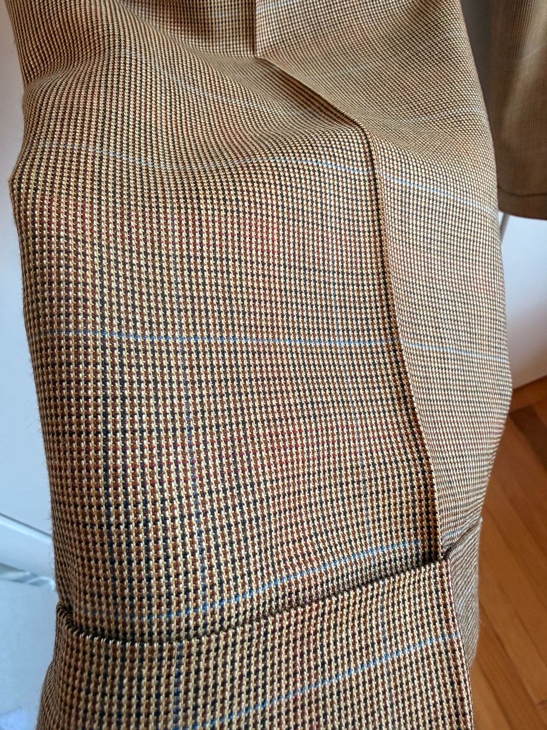 Paul Stuart Men's Brown Micro-check Houndstooth Wool Suit Wool and Silk 44R Made in Canada 10