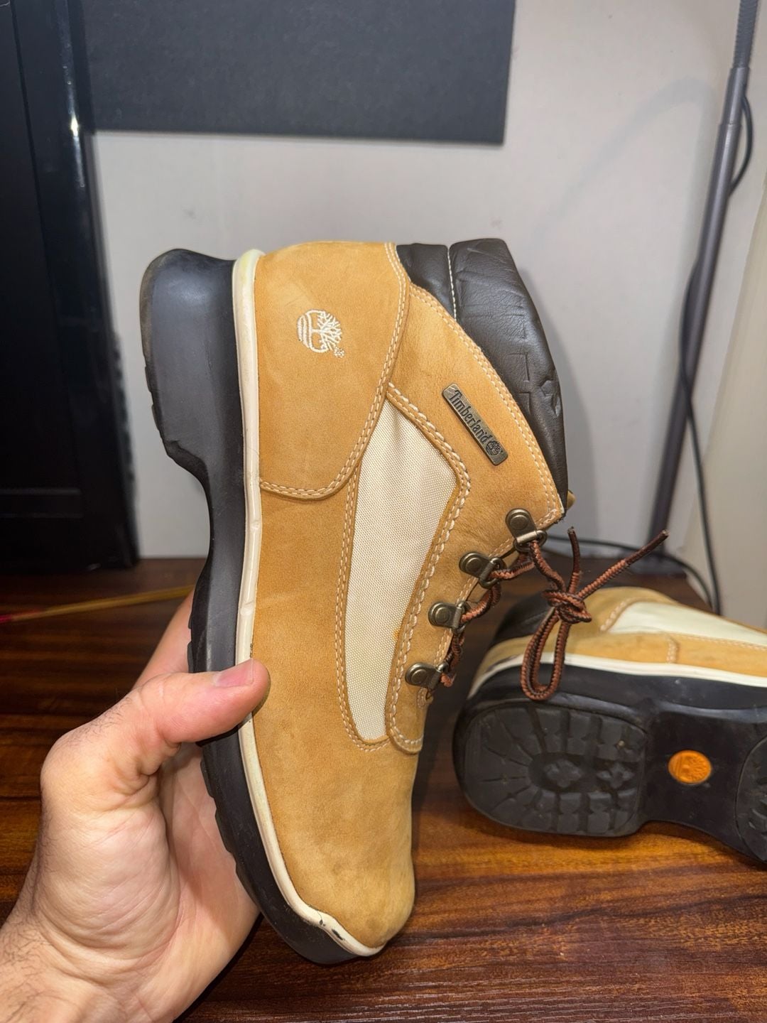 Buy Timberland Field Boot Mid Waterproof 'Wheat' - TB1A18RI 231 6