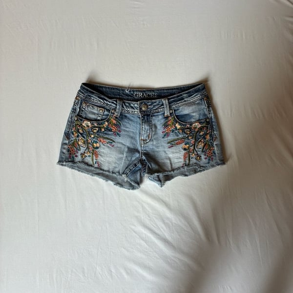 Grace in LA Floral Embroidered Distressed Denim Cutoff Shorts Size 30